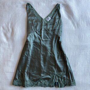 Princess Polly Green Satin & Lace Mini Dress size 10